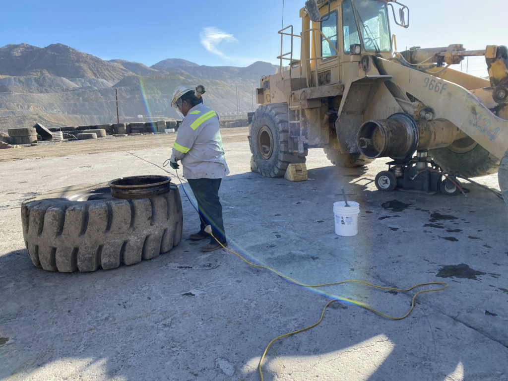 Mining Tyre Supervisor Image